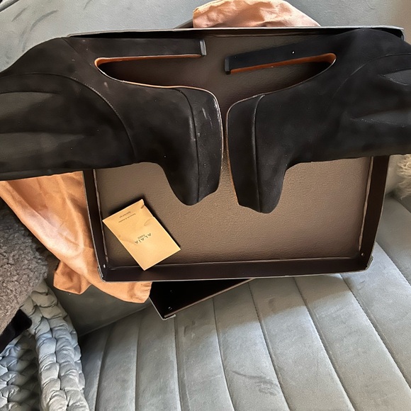 Black Alaia Suede Booties - Picture 3 of 6